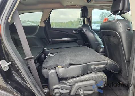 2012 Dodge Journey Crew z USA, uszkodzony, nr VIN 3C4PDCDG4CT189237